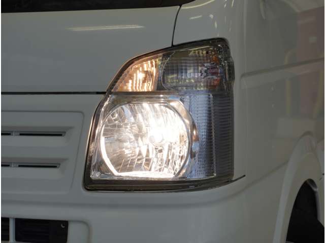 Mazda Scrum Truck 3