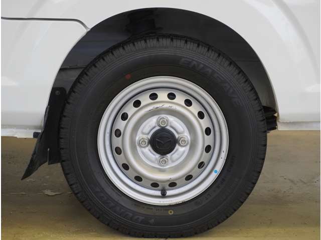Mazda Scrum Truck 8