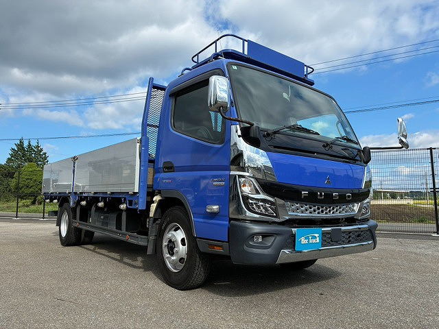 Mitsubishi Fuso Canter 4