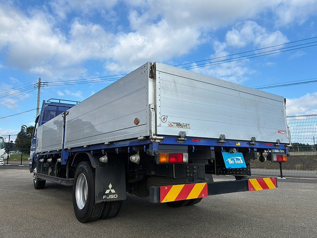 Mitsubishi Fuso Canter 8