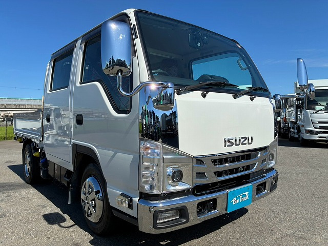 Isuzu Elf 3
