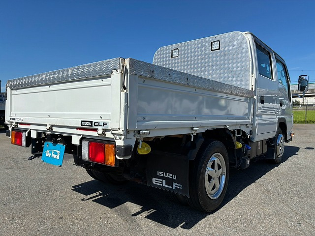 Isuzu Elf 9