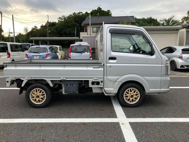 Suzuki Carry 2