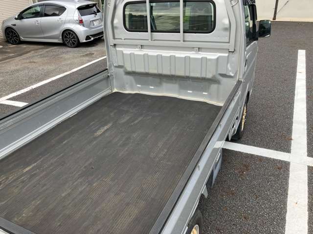 Suzuki Carry 3