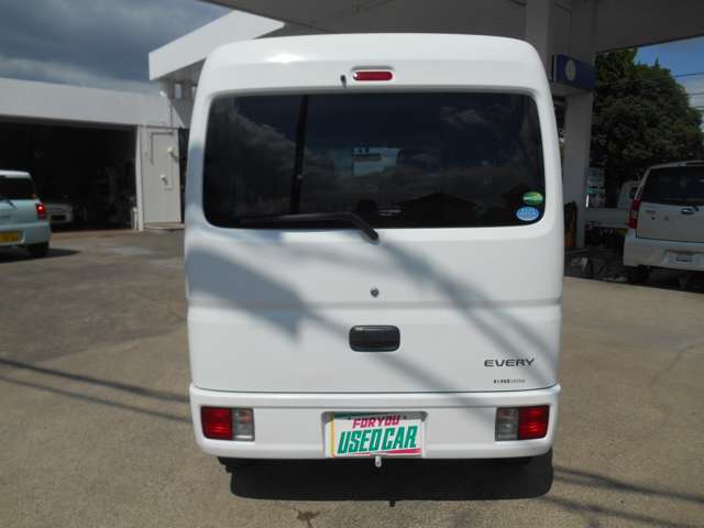 Suzuki Every 9
