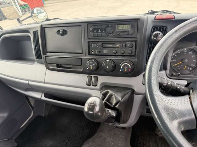 Mitsubishi Fuso Canter 11