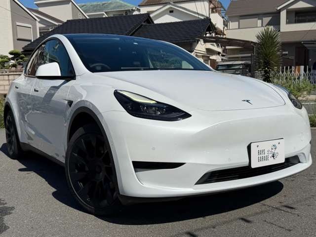 Tesla Model Y 6