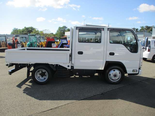 Isuzu Elf 4