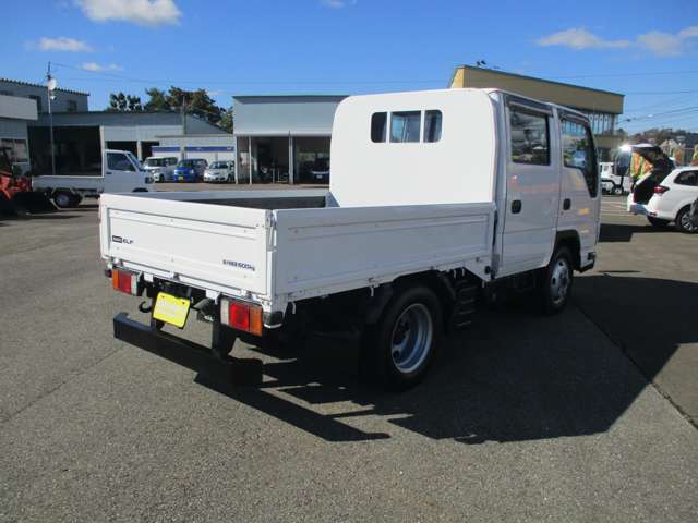Isuzu Elf 5