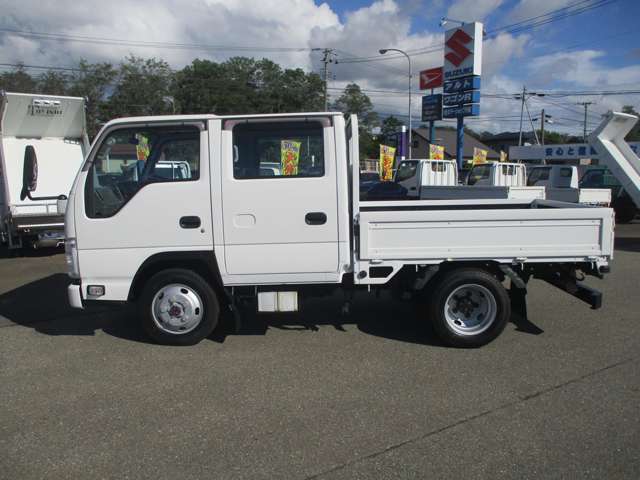 Isuzu Elf 8