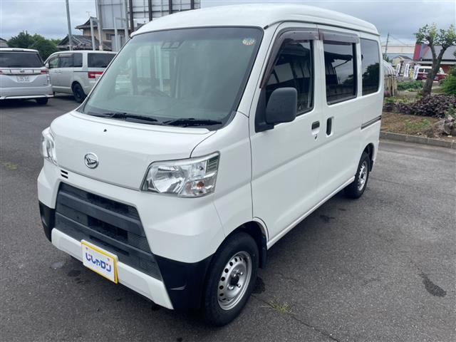 Daihatsu Hijet Cargo 12