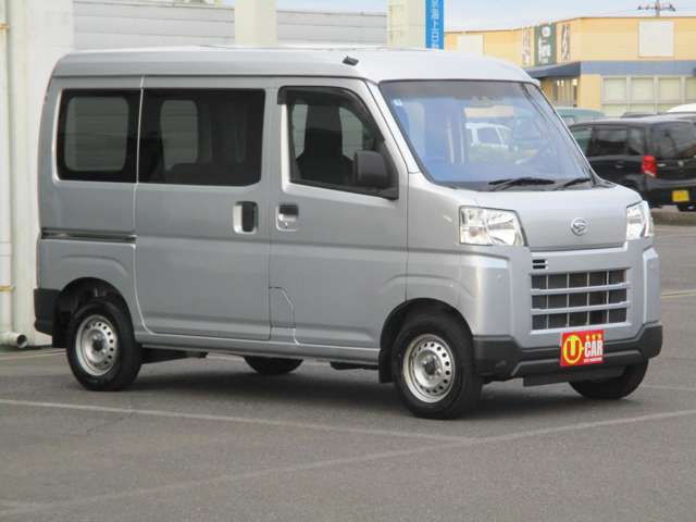 Daihatsu Hijet Cargo 3