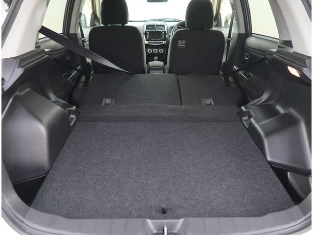 Mitsubishi RVR 12