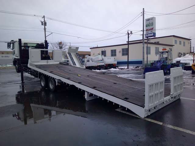 Mitsubishi Fuso Super Great 5