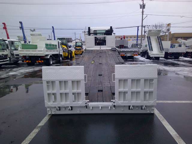 Mitsubishi Fuso Super Great 6