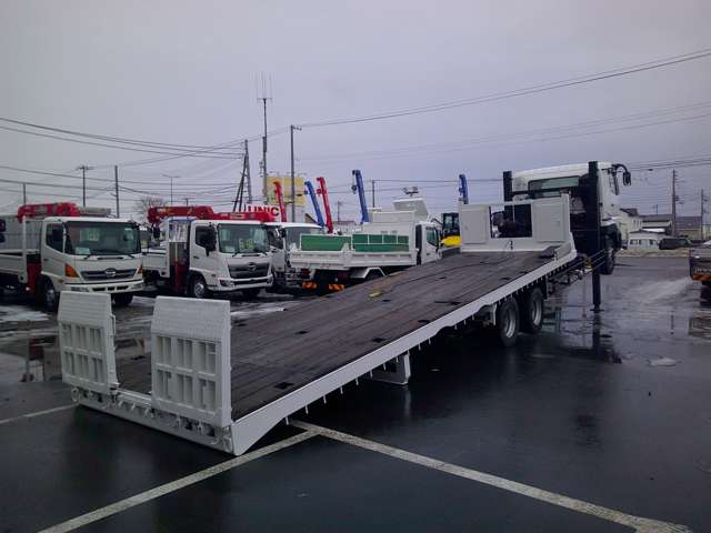 Mitsubishi Fuso Super Great 7
