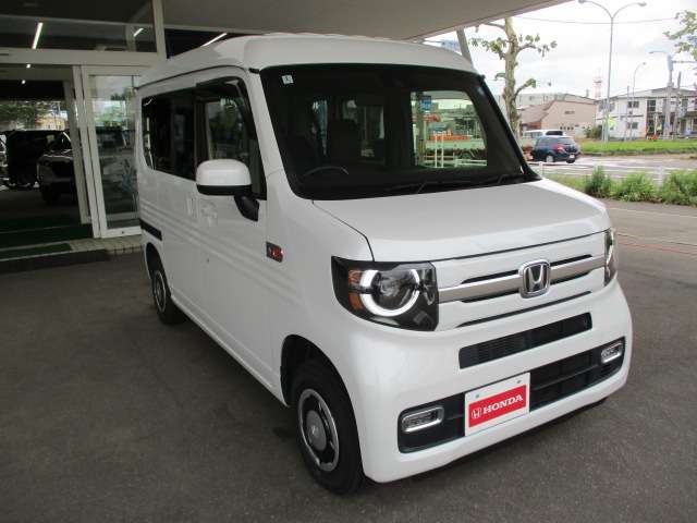 Honda N-VAN 8
