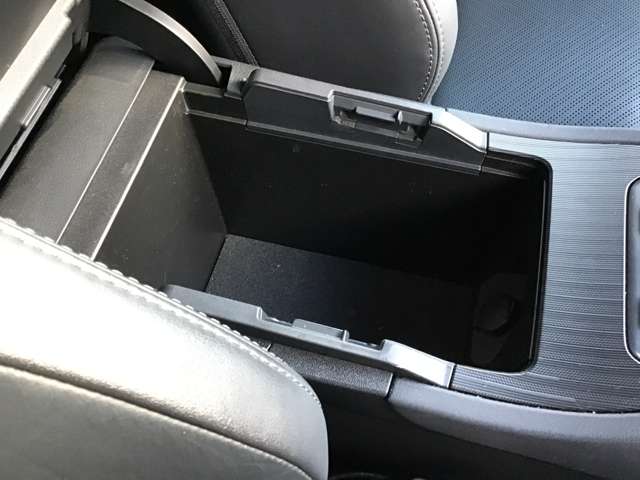 Toyota Harrier 12