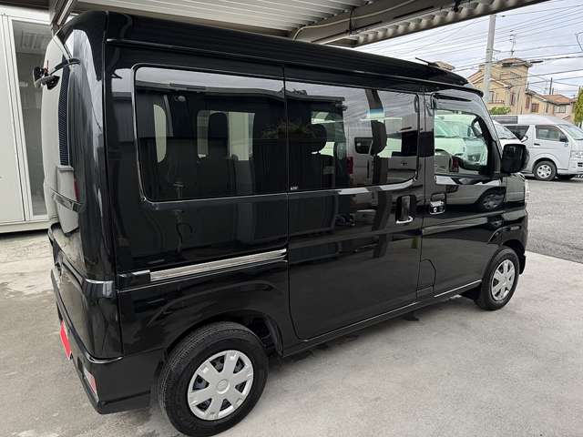 Daihatsu Hijet Cargo 8