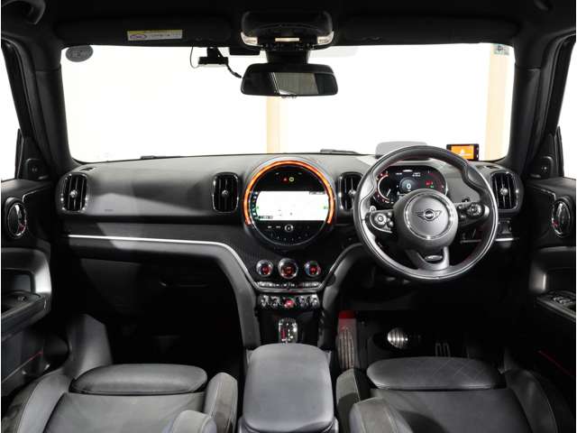 MINI Crossover 5