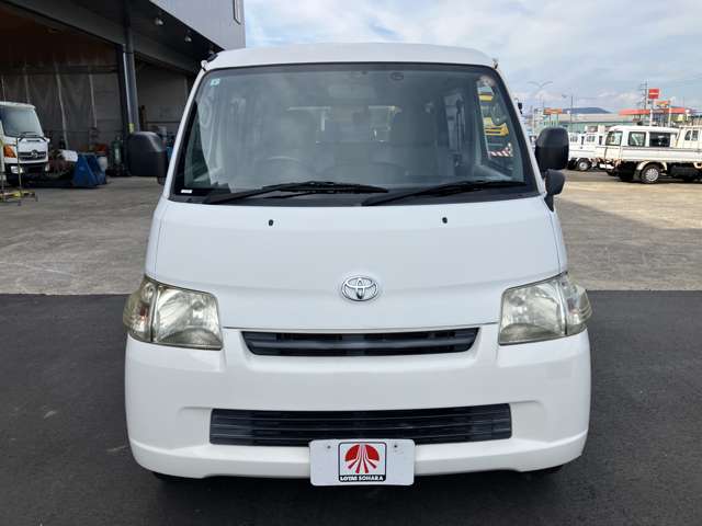Toyota Town Ace Van 5