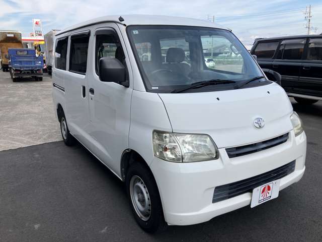 Toyota Town Ace Van 6
