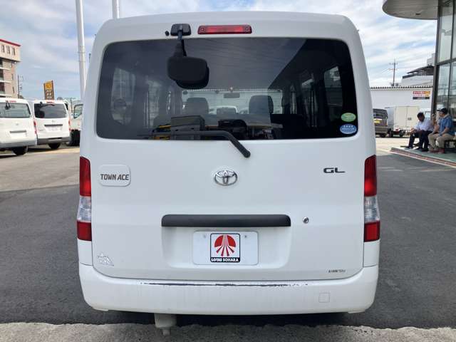 Toyota Town Ace Van 9