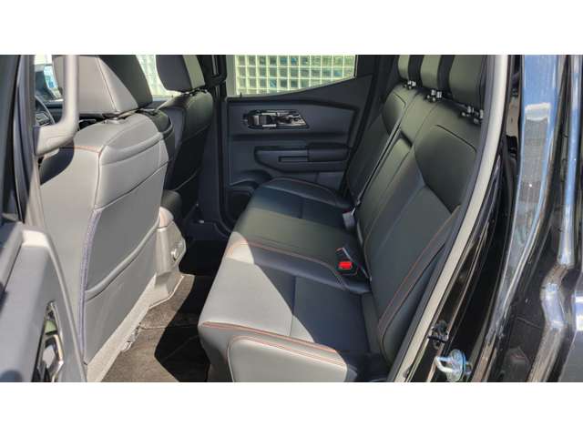 Mitsubishi Triton 7