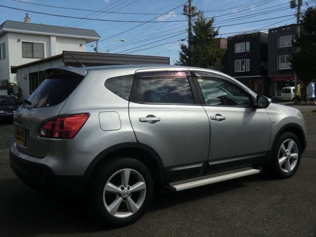 Nissan Dualis 6