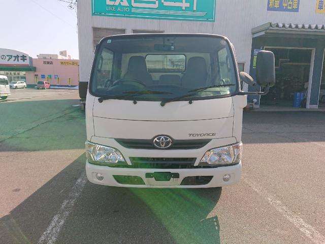 Toyota Toyoace 12