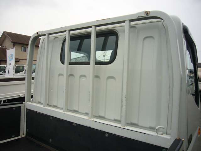 Mitsubishi Fuso Canter 11