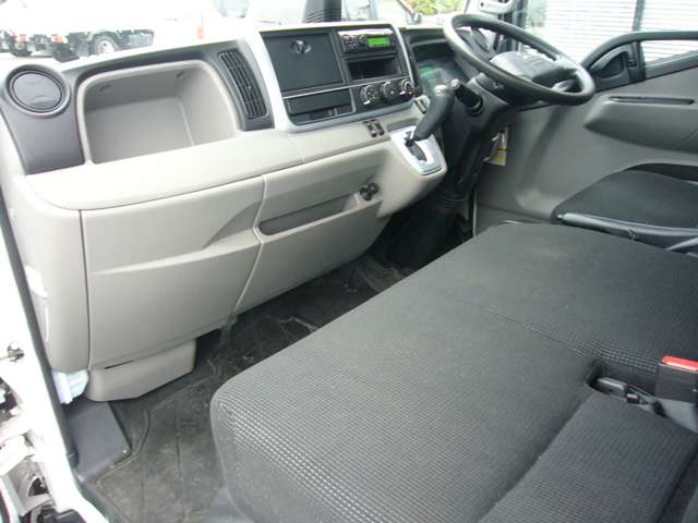 Mitsubishi Fuso Canter 3