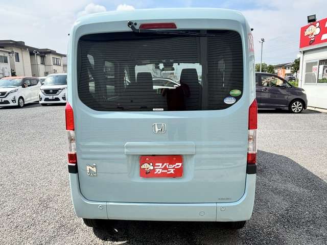 Honda N-VAN 10