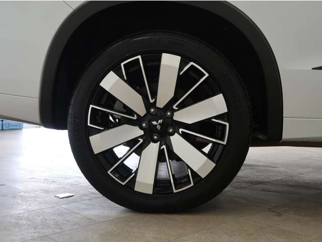 Mitsubishi Outlander 12