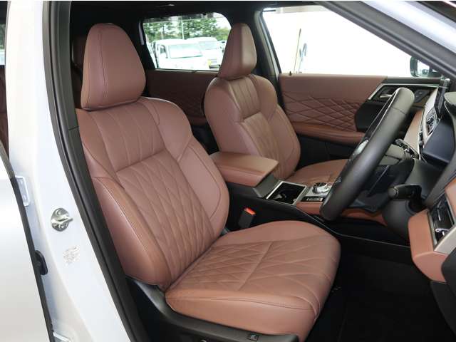 Mitsubishi Outlander 7