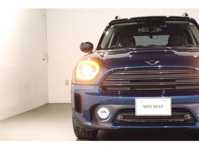 MINI Crossover 10
