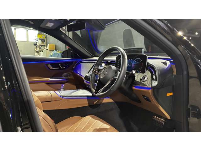 Mercedes-Benz E-Class All-Terrain 6