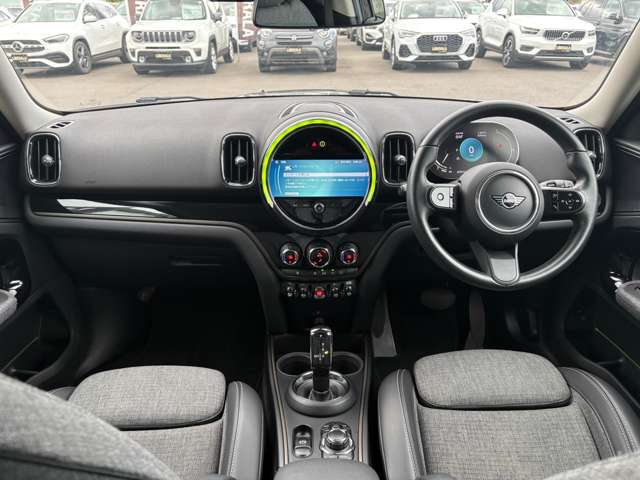 MINI Crossover 5