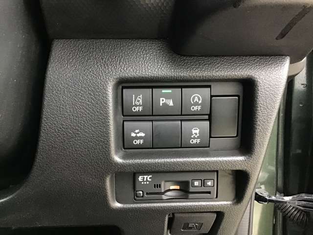 Mazda Flair Crossover 12