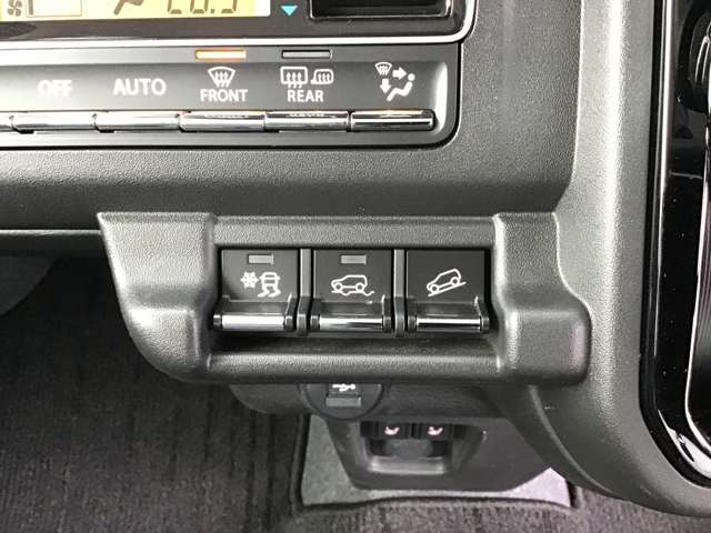 Mazda Flair Crossover 10