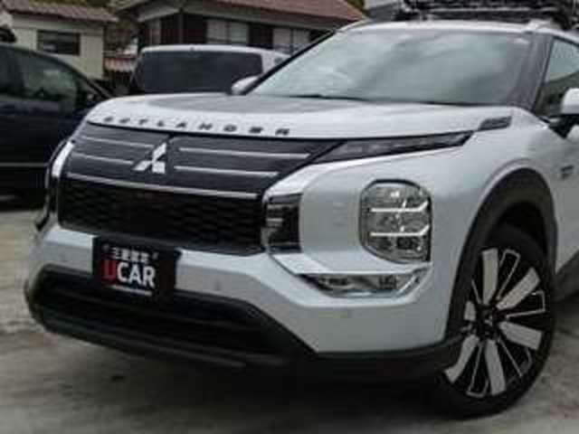 Mitsubishi Outlander 5