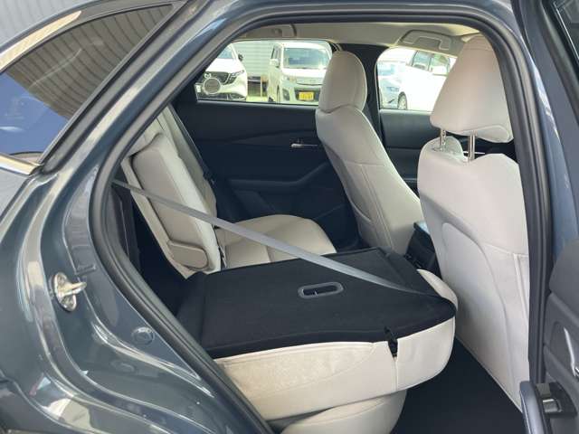 Mazda CX-30 8