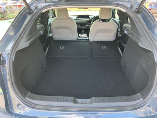 Mazda CX-30 10