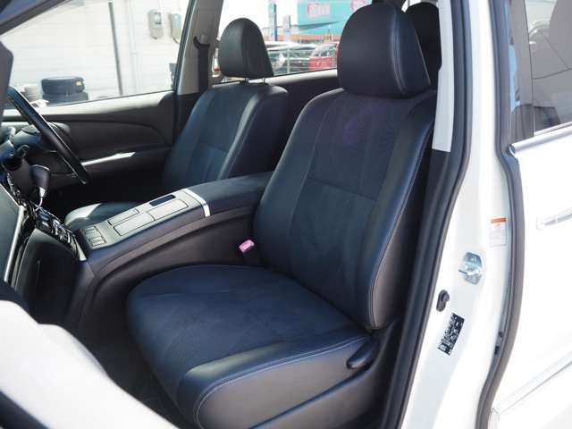 Toyota Estima Hybrid 9