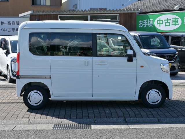 Honda N-VAN 8