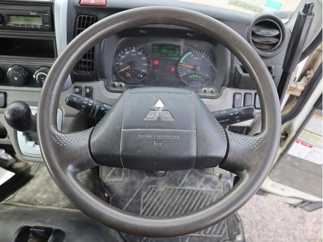 Mitsubishi Fuso Canter 4