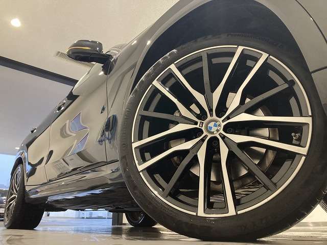 BMW X6 4