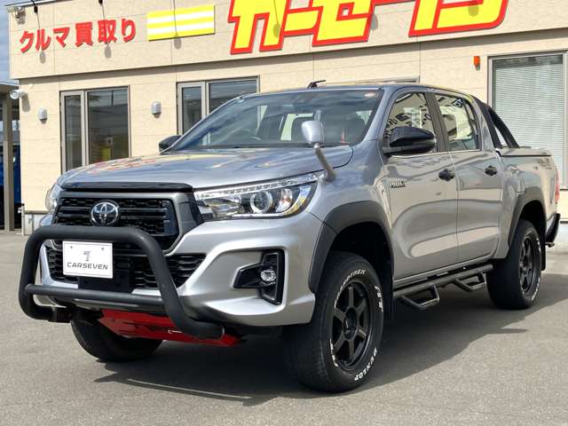 Toyota Hilux 4