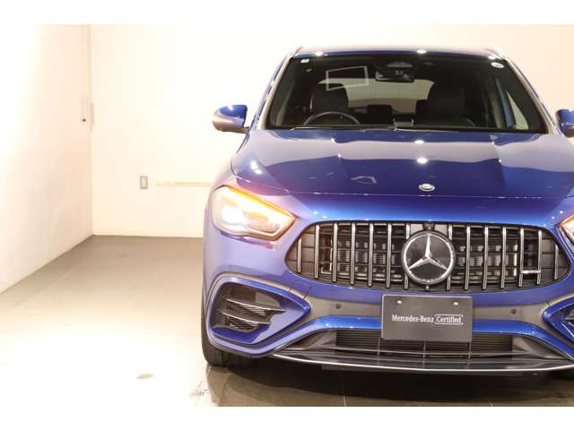 Mercedes-Benz GLA-Class 11