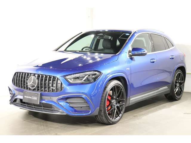 Mercedes-Benz GLA-Class 5